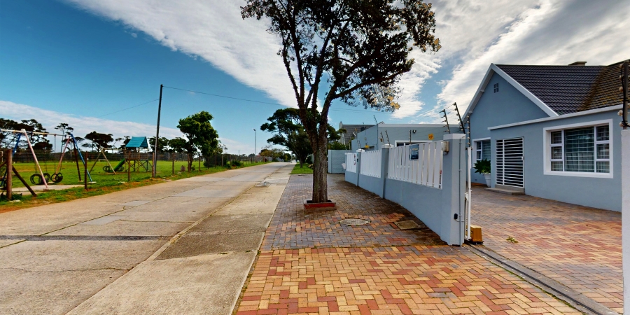 5 Bedroom Property for Sale in Mill Park Eastern Cape